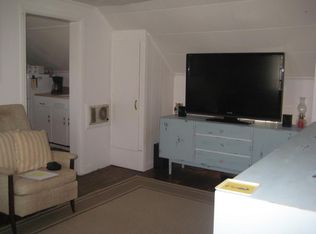 1001 State St APT 4, Saint Joseph, MI 49085