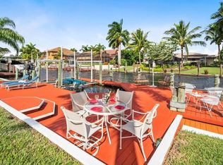 955 S Town And River Dr, FORT MYERS, FL 33919