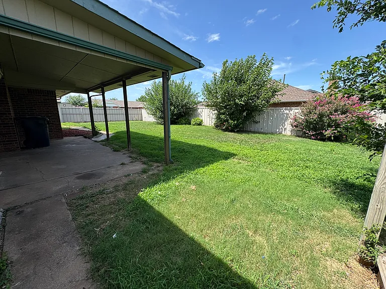 8413 Woodfield St — Photo 19