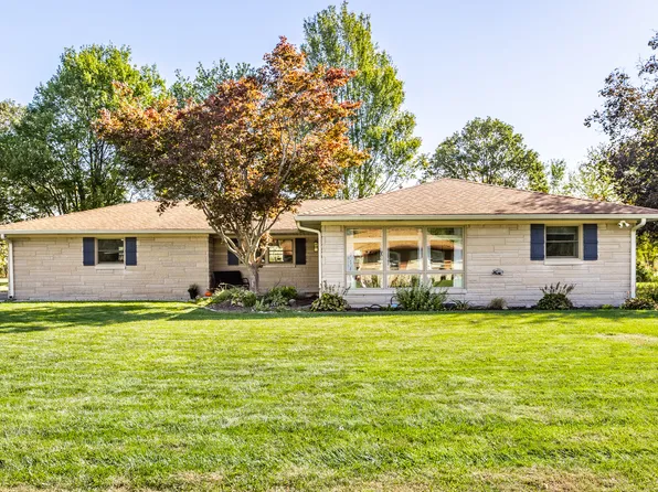 43 Robinwood Dr, Brownsburg, IN 46112