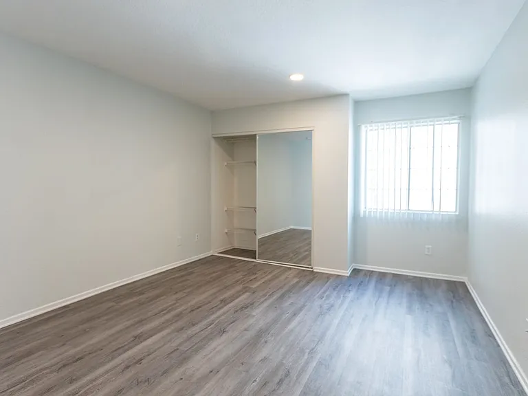 14056 Valleyheart Dr. — Photo 43