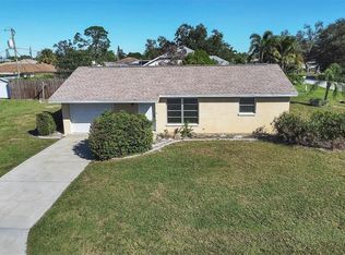 240 Azure Rd, Venice, FL 34293