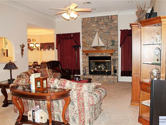 2nd image of 244 Windwood Cir