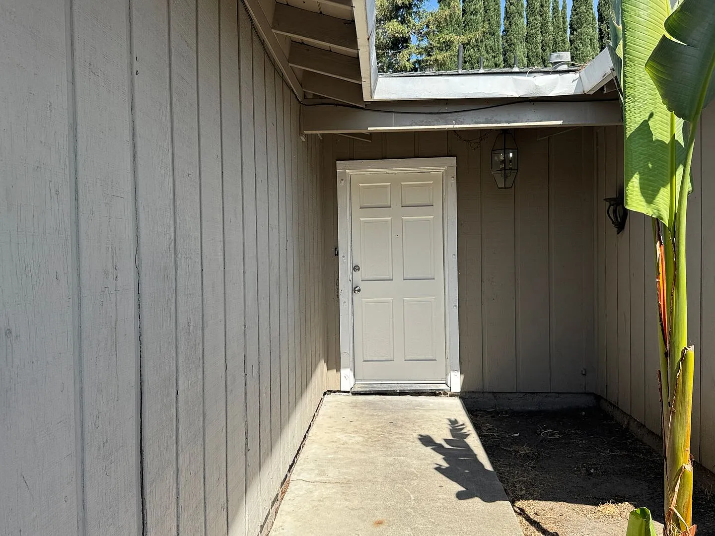 Three Bed, Two Bath Duplex Unit In North Stockton — Photo 3