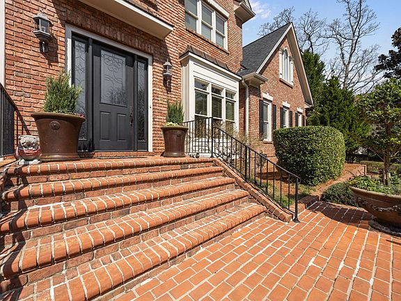 2nd image of 1012 Cross Clay Ct