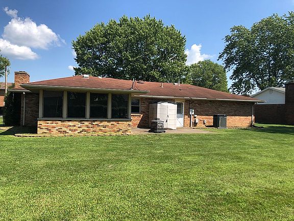 3rd image of 1378 Chippewa Dr