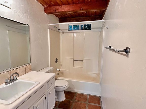 3rd image of 428 W Islay St #5