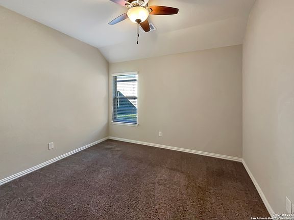 5th image of 707 Gallorette Bluff