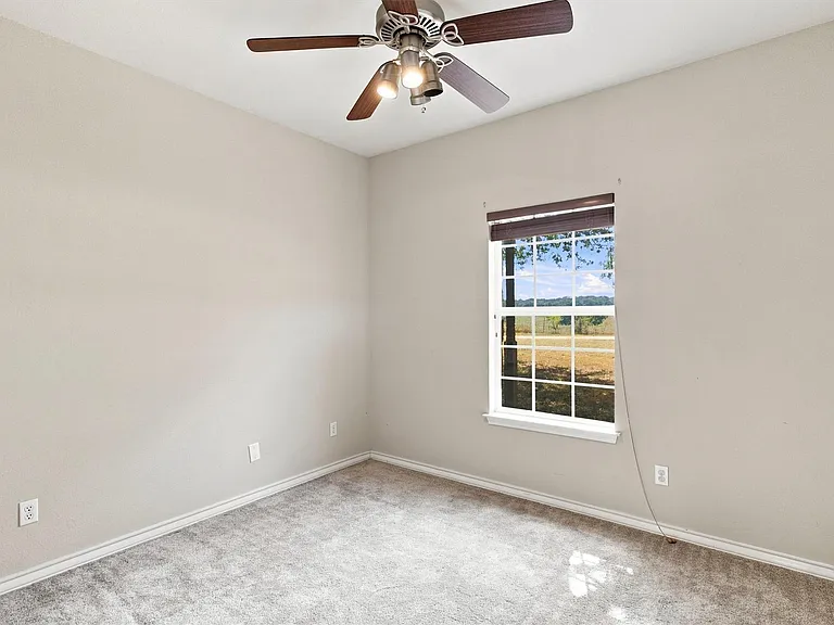 9729 FM 775 — Photo 21