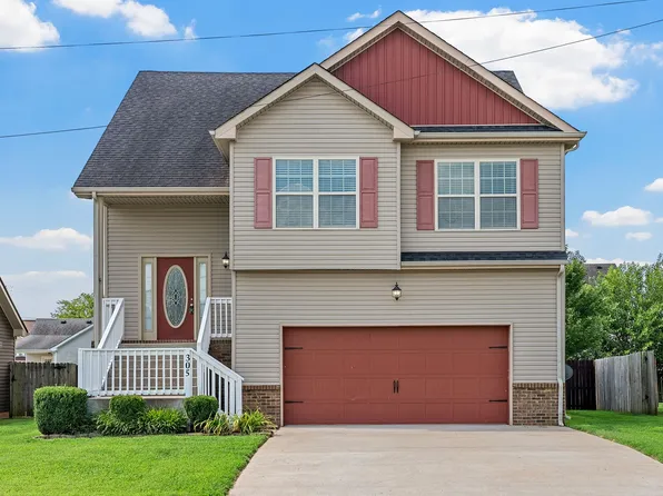 305 Ferdinand Ln, Oak Grove, KY 42262