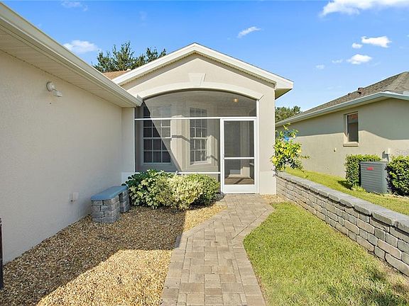 3rd image of 27341 Orchid Glade St