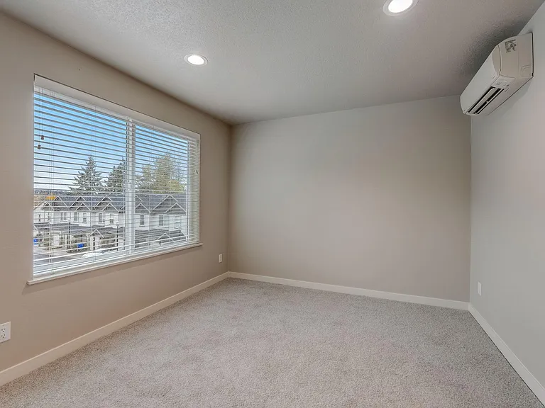 Harley Townhomes — Photo 33