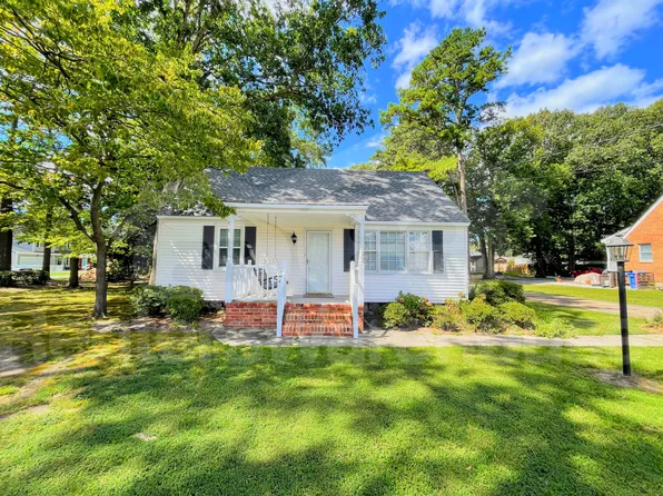 1619 Laurel Ave, Chesapeake, VA 23325
