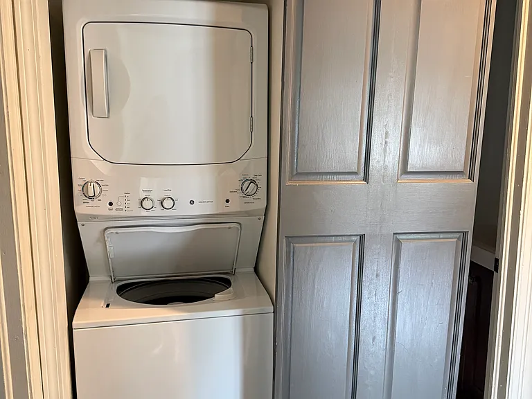 Laundry unit in hallway