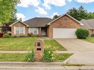 3675 E Bowman St, Springfield, MO 65809