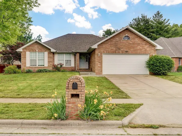 3675 E Bowman Street, Springfield, MO 65809