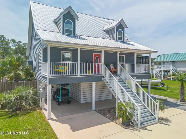 128 Youngswood Loop, Pass Christian, MS 39571