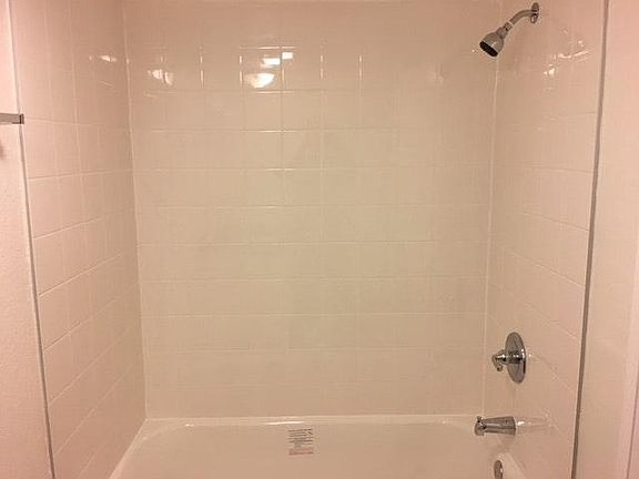 3rd image of 4304 W 145th St