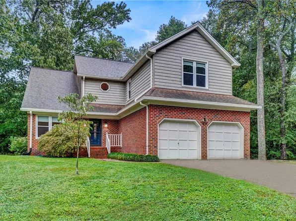 1917 Countryside Ln, Virginia Beach, VA 23454