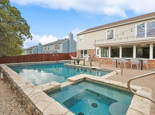 6872 Greenleaf Dr, North Richland Hills, TX 76182
