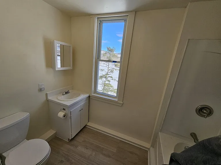 227 Rockingham St #3 — Photo 10