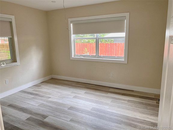 5th image of 1147 NE 113th St #1147