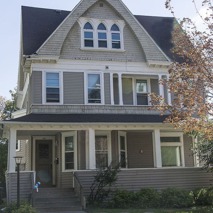 1st image of 416 8th Ave SE APT 2