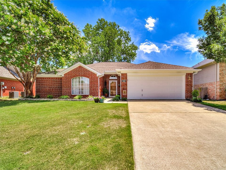 1st image of 338 Ashley Oak Ln