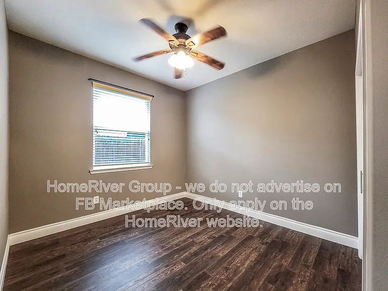4626 Legends Bay Dr — Photo 12