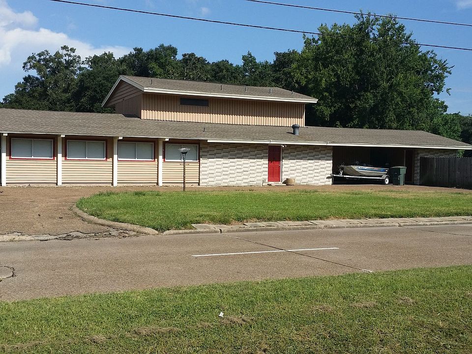 1st image of 1400 11th St