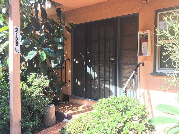 2nd image of 2128 1/2 E Florida St