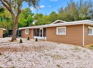 896 CR 485A, LAKE PANASOFFKEE, FL 33538