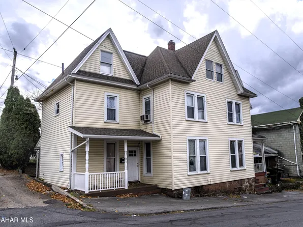 211-213 12th St, Altoona, PA 16601