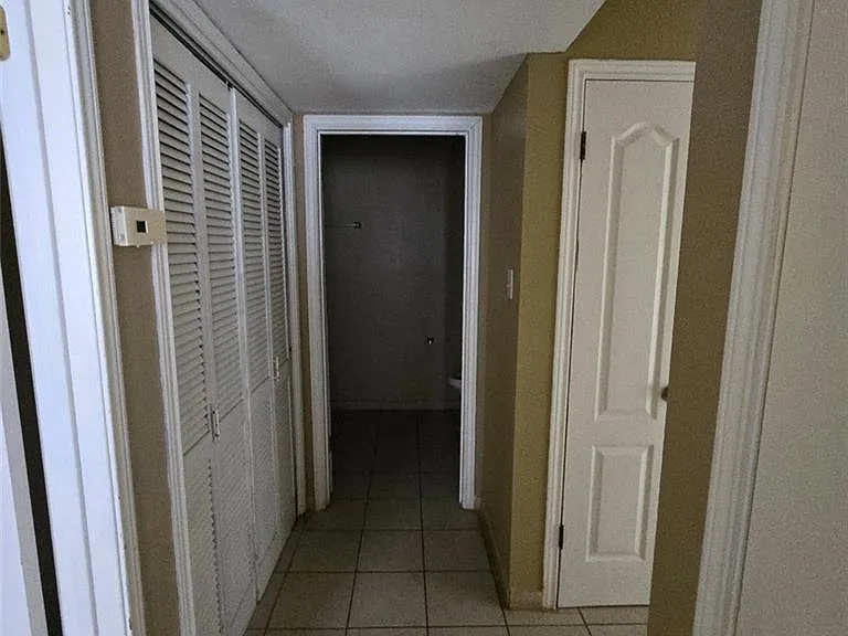 106 S Bryan Rd #13 — Photo 4