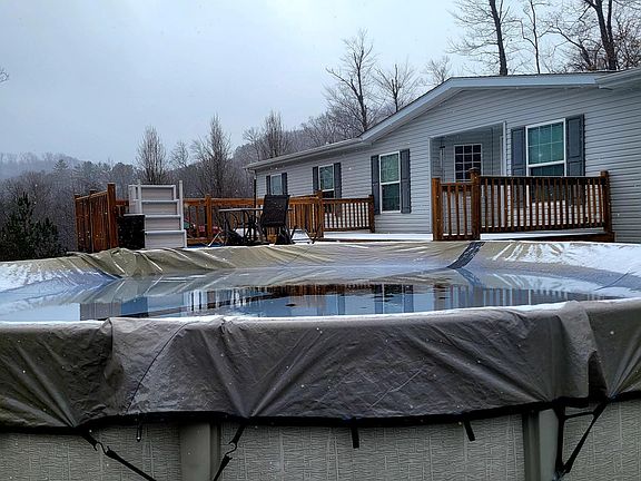 2nd image of 374 Nyah Ln