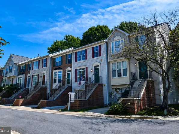 13028 Shamrock Glen Dr #202, Germantown, MD 20874
