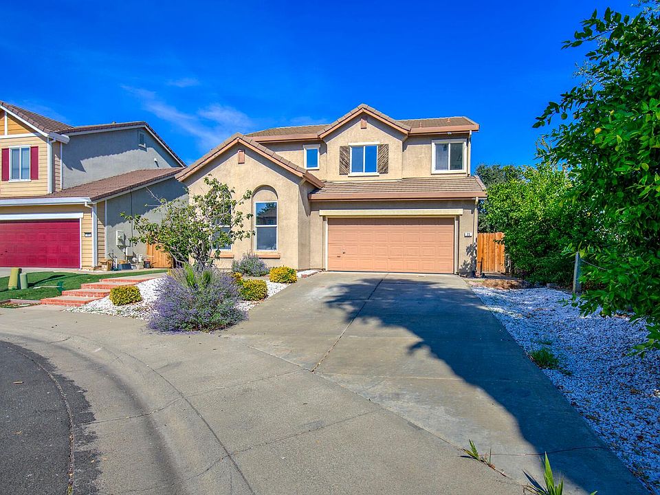 1st image of 23 Rockrose Ct