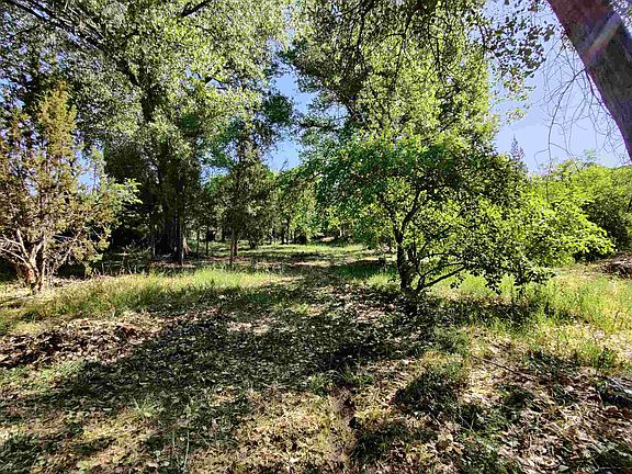 3rd image of 12 Camino De Mision