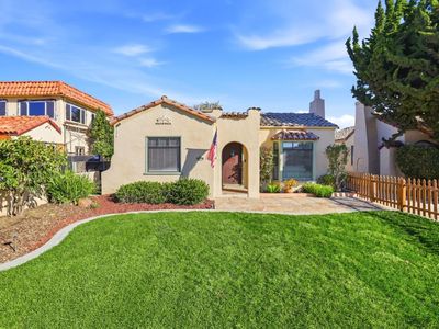 16 Orange Dr, Salinas, CA, 93901