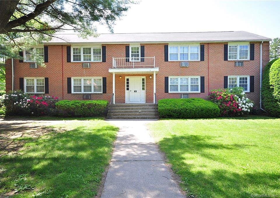 1st image of 7 Grandview Dr #31C