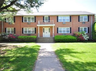 7 Grandview Dr #31C, Farmington, CT 06032
