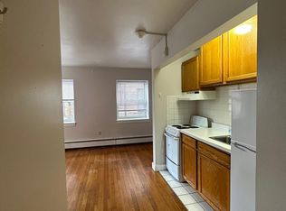 135 Chadwick St APT 12, Portland, ME 04102
