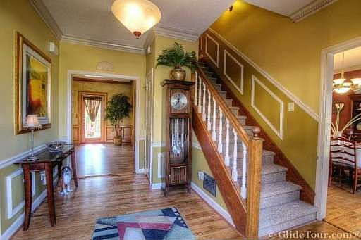 4th image of 2412 Woodbridge Dr