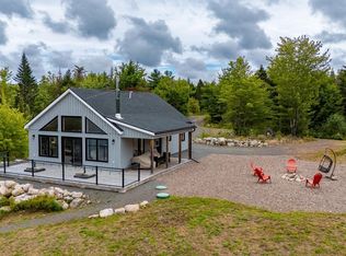 411 Granite Ln S, Aylesford Lake, NS B0P 1C0
