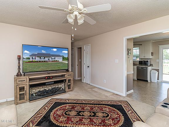 5th image of 107 N Torhunta Drive