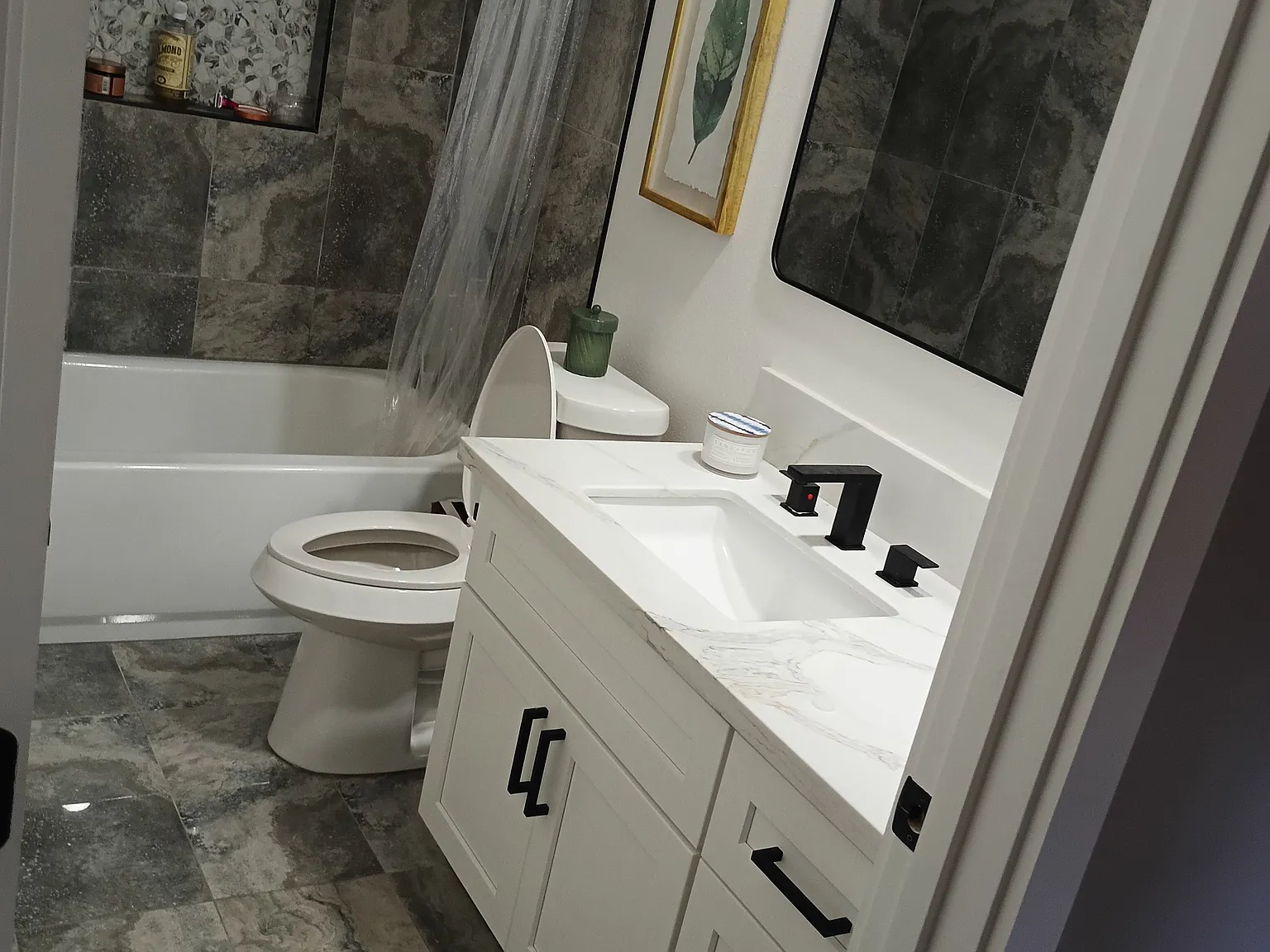 3 bed, 1166 sqft, $2,500 — Photo 4