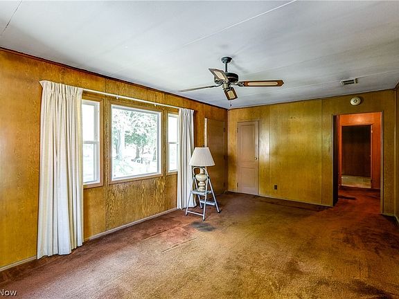 5th image of 1365 Yuma Ave