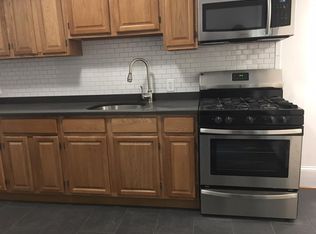 241 S 45th St #2, Philadelphia, PA 19104