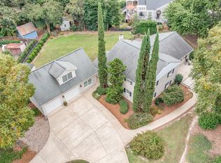 1009 Westwood Dr, Raleigh, NC 27607