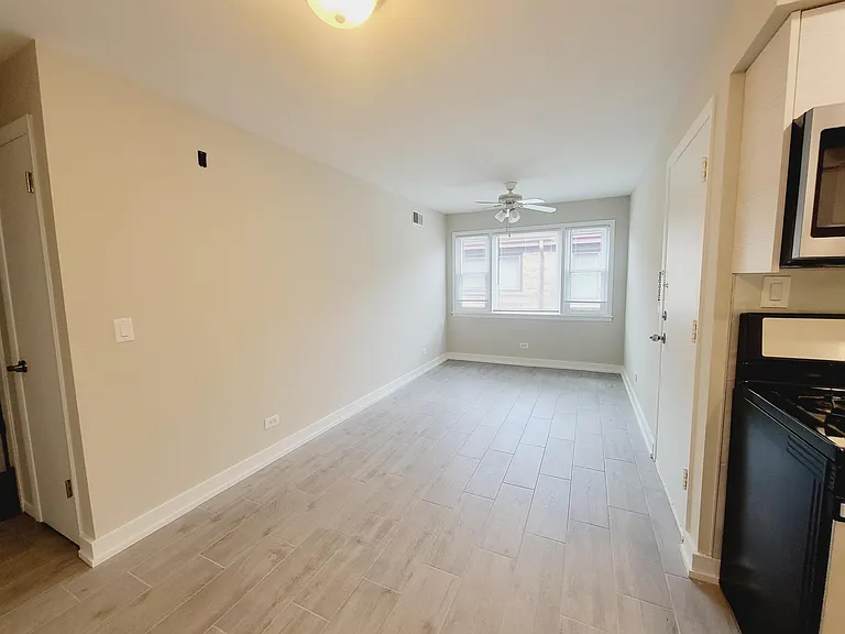 8436 W Windsor Ave #2 — Photo 10